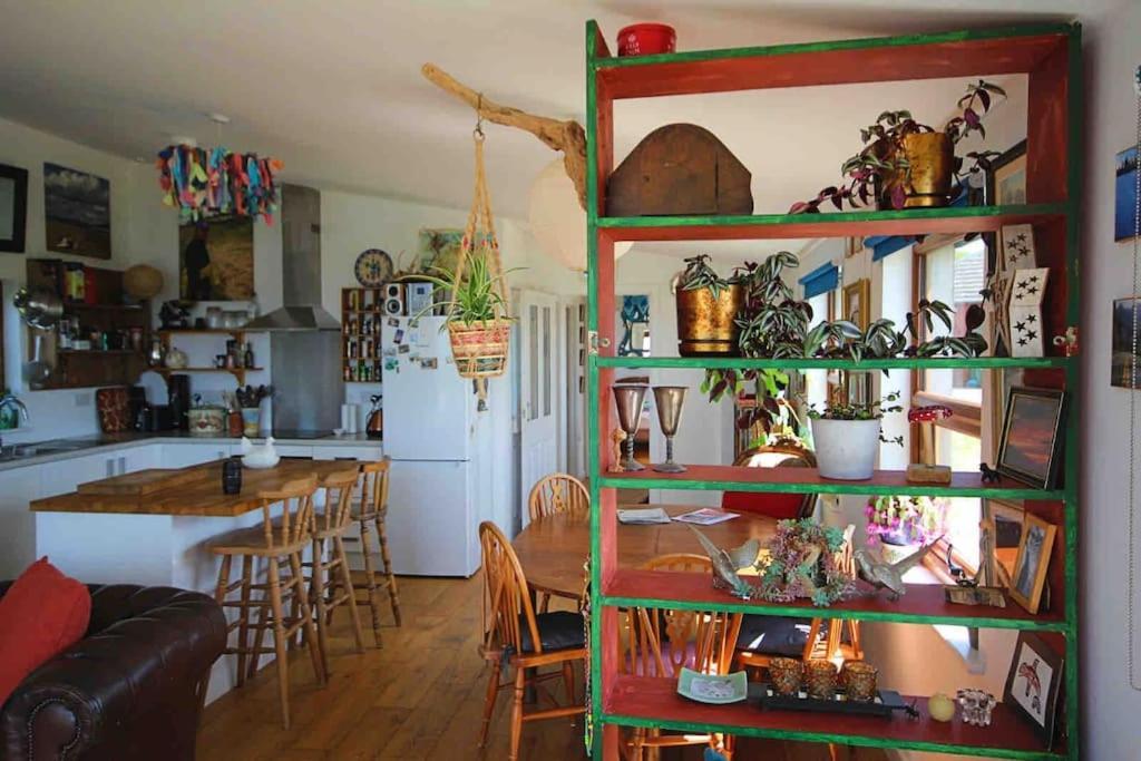 ביוד Spacious Cabin On Isolated Farm With Sea View מראה חיצוני תמונה